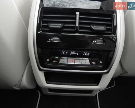 Фиолетовый БМВ X7, объемом двигателя 2.99 л и пробегом 37 тыс. км за 99990 $, фото 21 на Automoto.ua