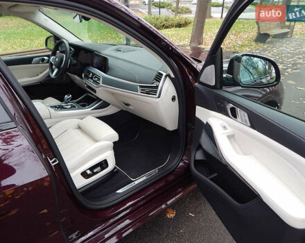 Фиолетовый БМВ X7, объемом двигателя 2.99 л и пробегом 37 тыс. км за 99990 $, фото 26 на Automoto.ua