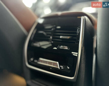 Коричневий БМВ X7, об'ємом двигуна 4.39 л та пробігом 152 тис. км за 59999 $, фото 38 на Automoto.ua