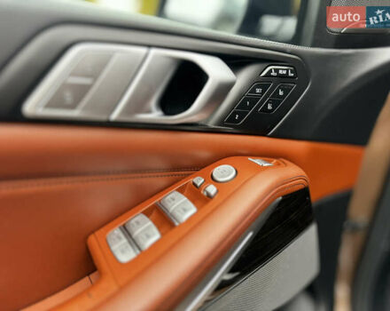 Коричневий БМВ X7, об'ємом двигуна 4.39 л та пробігом 152 тис. км за 59999 $, фото 26 на Automoto.ua