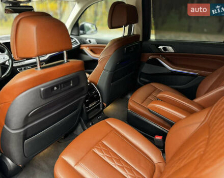 Коричневий БМВ X7, об'ємом двигуна 4.39 л та пробігом 152 тис. км за 59999 $, фото 41 на Automoto.ua
