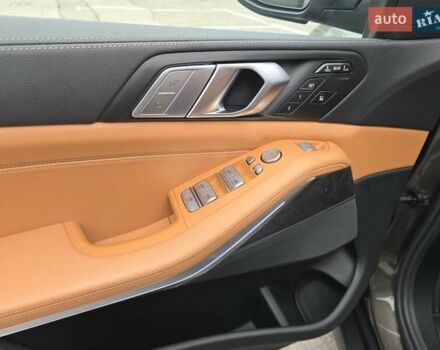 Коричневый БМВ X7, объемом двигателя 2.99 л и пробегом 102 тыс. км за 66700 $, фото 10 на Automoto.ua