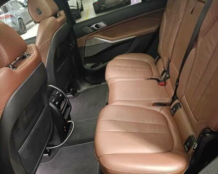 Красный БМВ X7, объемом двигателя 2.99 л и пробегом 50 тыс. км за 93500 $, фото 11 на Automoto.ua