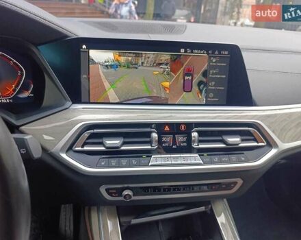 Красный БМВ X7, объемом двигателя 2.99 л и пробегом 50 тыс. км за 93500 $, фото 24 на Automoto.ua