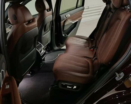 Красный БМВ X7, объемом двигателя 2.99 л и пробегом 50 тыс. км за 93500 $, фото 55 на Automoto.ua