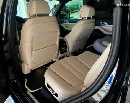 БМВ X7, об'ємом двигуна 4.4 л та пробігом 34 тис. км за 105000 $, фото 13 на Automoto.ua