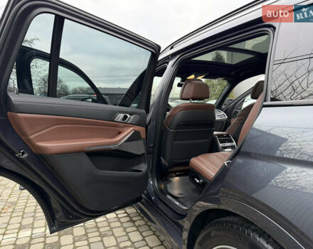 БМВ X7, об'ємом двигуна 3 л та пробігом 140 тис. км за 64500 $, фото 52 на Automoto.ua