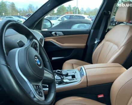 БМВ X7, объемом двигателя 3 л и пробегом 65 тыс. км за 87922 $, фото 24 на Automoto.ua
