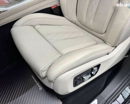 БМВ X7, объемом двигателя 4.4 л и пробегом 88 тыс. км за 88800 $, фото 28 на Automoto.ua