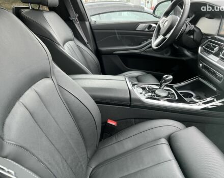 БМВ X7, объемом двигателя 3 л и пробегом 49 тыс. км за 95899 $, фото 22 на Automoto.ua