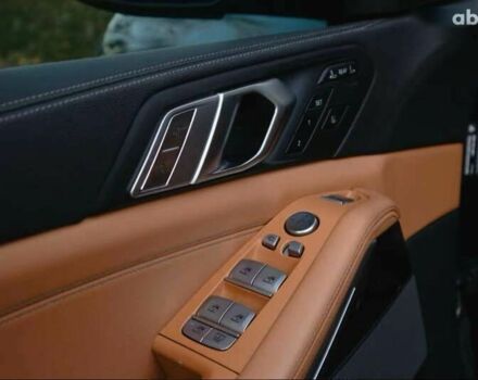 БМВ X7, объемом двигателя 4.4 л и пробегом 74 тыс. км за 76500 $, фото 19 на Automoto.ua