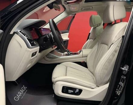 БМВ X7, объемом двигателя 4.4 л и пробегом 88 тыс. км за 88800 $, фото 26 на Automoto.ua