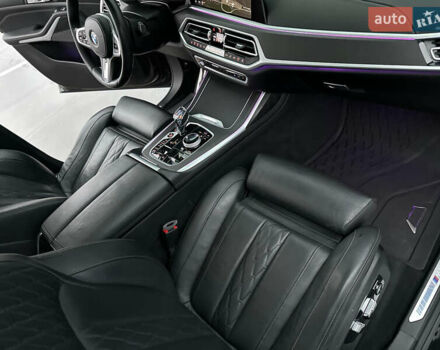 БМВ X7, объемом двигателя 4.39 л и пробегом 52 тыс. км за 85000 $, фото 81 на Automoto.ua