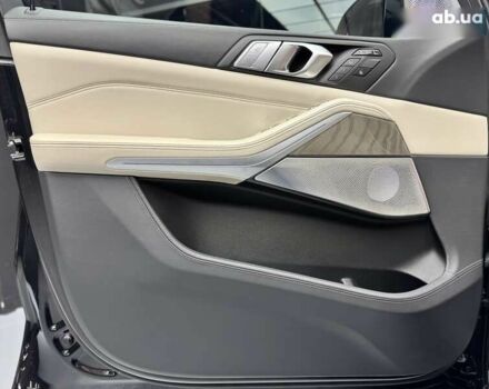 БМВ X7, объемом двигателя 4.4 л и пробегом 88 тыс. км за 88800 $, фото 24 на Automoto.ua