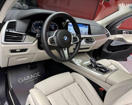 БМВ X7, объемом двигателя 4.4 л и пробегом 88 тыс. км за 88800 $, фото 29 на Automoto.ua