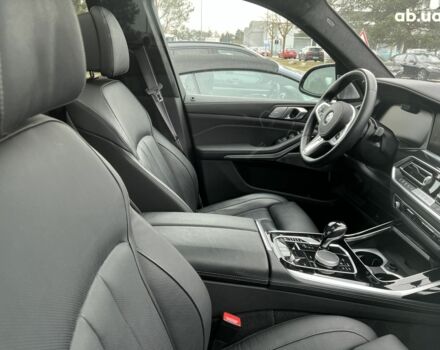 БМВ X7, объемом двигателя 3 л и пробегом 49 тыс. км за 95899 $, фото 25 на Automoto.ua