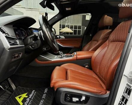 БМВ X7, об'ємом двигуна 3 л та пробігом 120 тис. км за 77999 $, фото 29 на Automoto.ua