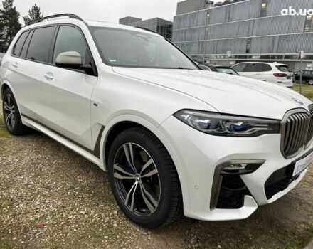 БМВ X7, объемом двигателя 4.4 л и пробегом 5 тыс. км за 122591 $, фото 4 на Automoto.ua