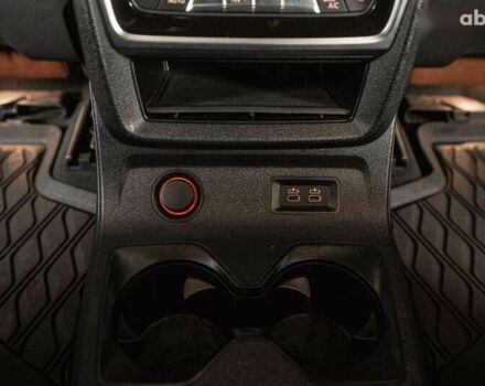 БМВ X7, объемом двигателя 3 л и пробегом 65 тыс. км за 79900 $, фото 5 на Automoto.ua