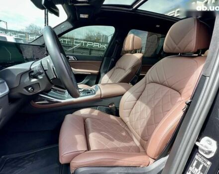 БМВ X7, объемом двигателя 3 л и пробегом 24 тыс. км за 125900 $, фото 24 на Automoto.ua