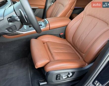 БМВ X7, объемом двигателя 4.39 л и пробегом 12 тыс. км за 127000 $, фото 19 на Automoto.ua