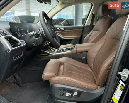 БМВ X7, объемом двигателя 3 л и пробегом 25 тыс. км за 89900 $, фото 18 на Automoto.ua