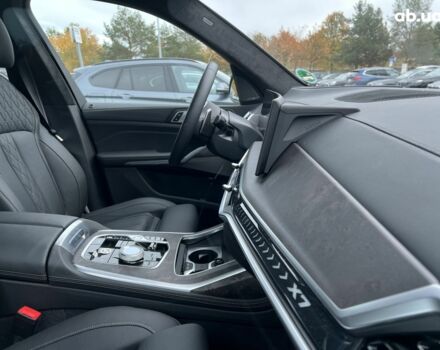 БМВ X7, объемом двигателя 3 л и пробегом 8 тыс. км за 119331 $, фото 41 на Automoto.ua