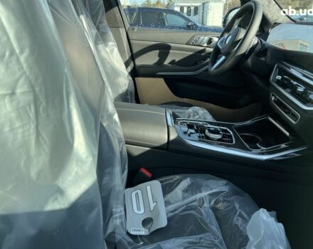 БМВ X7, объемом двигателя 2.99 л и пробегом 0 тыс. км за 148240 $, фото 36 на Automoto.ua