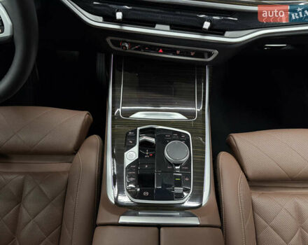 БМВ X7, объемом двигателя 3 л и пробегом 25 тыс. км за 89900 $, фото 25 на Automoto.ua