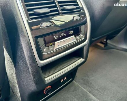 БМВ X7, объемом двигателя 3 л и пробегом 10 тыс. км за 125900 $, фото 29 на Automoto.ua