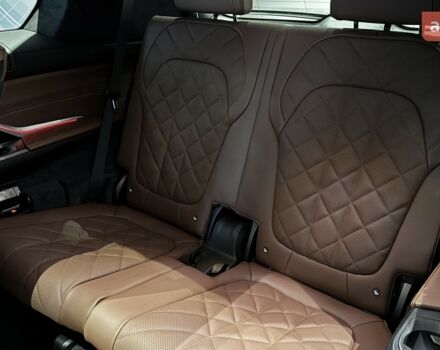 БМВ X7 2025 в Одессе на Automoto.ua БМВ X7, объемом двигателя 2.99 л и пробегом 0 тыс. км за 146012 $, фото 29 на Automoto.ua
