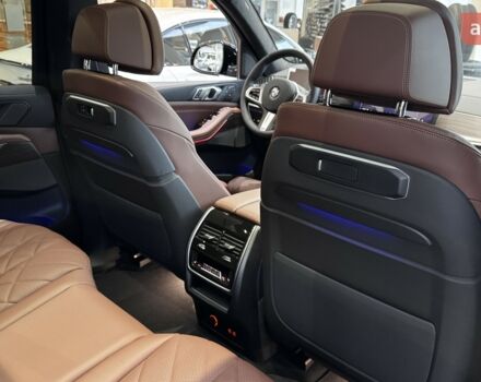 БМВ X7, объемом двигателя 2.99 л и пробегом 0 тыс. км за 144270 $, фото 32 на Automoto.ua