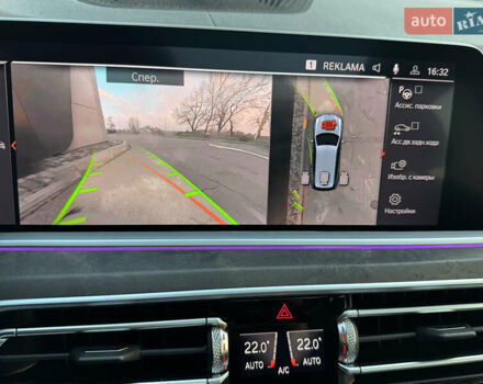 Серый БМВ X7, объемом двигателя 2.99 л и пробегом 140 тыс. км за 64500 $, фото 63 на Automoto.ua