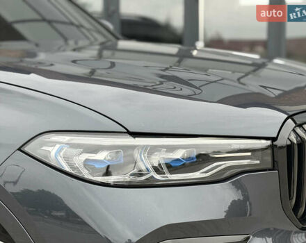 Сірий БМВ X7, об'ємом двигуна 3 л та пробігом 99 тис. км за 76000 $, фото 21 на Automoto.ua