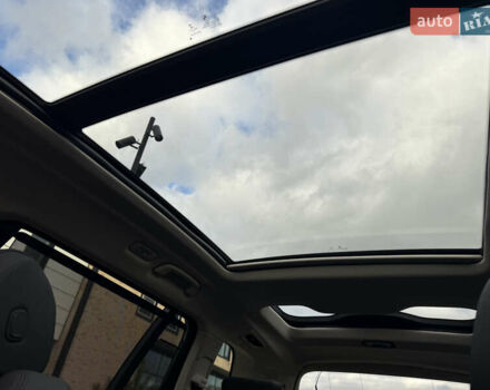 Серый БМВ X7, объемом двигателя 3 л и пробегом 145 тыс. км за 55800 $, фото 18 на Automoto.ua