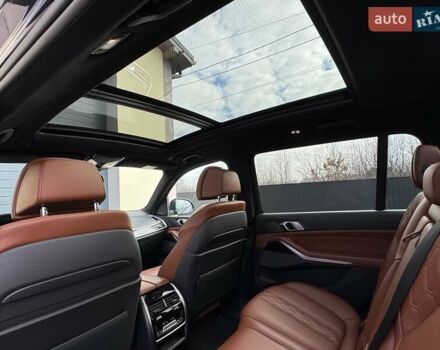 Сірий БМВ X7, об'ємом двигуна 4.39 л та пробігом 152 тис. км за 67900 $, фото 108 на Automoto.ua