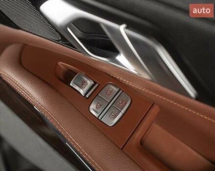 Серый БМВ X7, объемом двигателя 4.39 л и пробегом 53 тыс. км за 63900 $, фото 42 на Automoto.ua