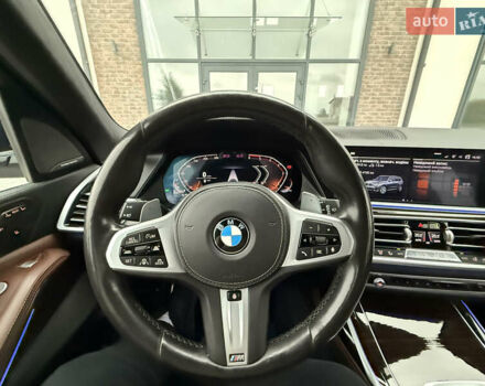 Сірий БМВ X7, об'ємом двигуна 3 л та пробігом 99 тис. км за 76000 $, фото 103 на Automoto.ua