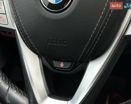 Серый БМВ X7, объемом двигателя 3 л и пробегом 90 тыс. км за 54900 $, фото 42 на Automoto.ua