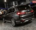 Серый БМВ X7, объемом двигателя 4.39 л и пробегом 53 тыс. км за 63900 $, фото 88 на Automoto.ua