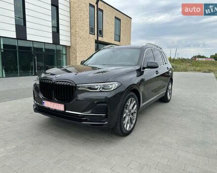 Серый БМВ X7, объемом двигателя 3 л и пробегом 144 тыс. км за 53900 $, фото 14 на Automoto.ua