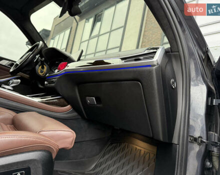 Сірий БМВ X7, об'ємом двигуна 3 л та пробігом 99 тис. км за 76000 $, фото 136 на Automoto.ua