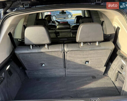 Серый БМВ X7, объемом двигателя 3 л и пробегом 147 тыс. км за 50900 $, фото 62 на Automoto.ua
