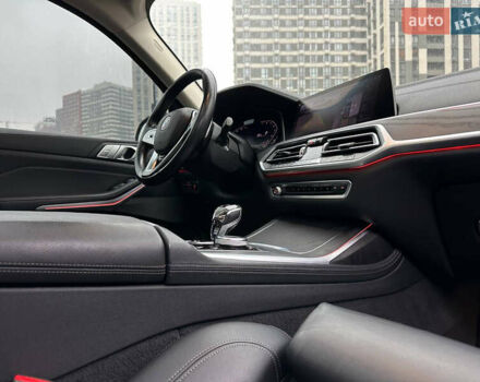 Серый БМВ X7, объемом двигателя 3 л и пробегом 90 тыс. км за 54900 $, фото 64 на Automoto.ua