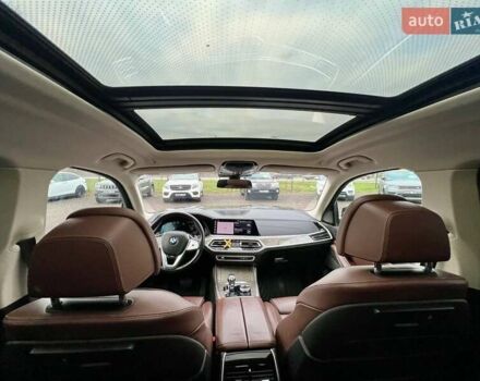 Серый БМВ X7, объемом двигателя 4.39 л и пробегом 128 тыс. км за 63000 $, фото 18 на Automoto.ua