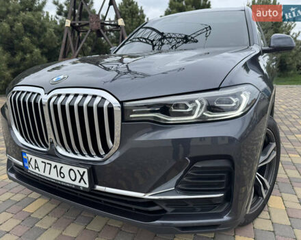 Серый БМВ X7, объемом двигателя 2.99 л и пробегом 140 тыс. км за 63500 $, фото 9 на Automoto.ua