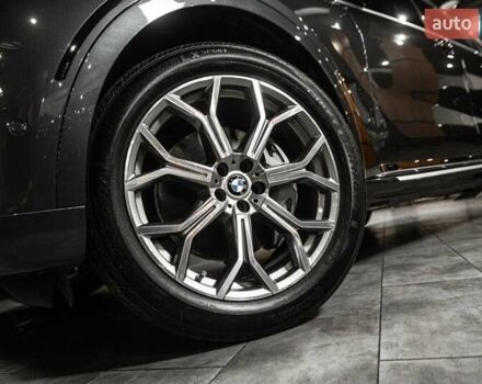 Серый БМВ X7, объемом двигателя 4.39 л и пробегом 53 тыс. км за 63900 $, фото 22 на Automoto.ua