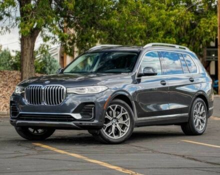 Серый БМВ X7, объемом двигателя 3 л и пробегом 45 тыс. км за 11500 $, фото 2 на Automoto.ua