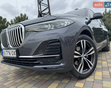 Серый БМВ X7, объемом двигателя 2.99 л и пробегом 140 тыс. км за 63500 $, фото 1 на Automoto.ua