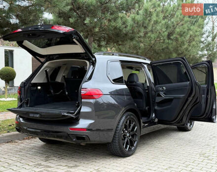 Серый БМВ X7, объемом двигателя 3 л и пробегом 148 тыс. км за 55000 $, фото 76 на Automoto.ua